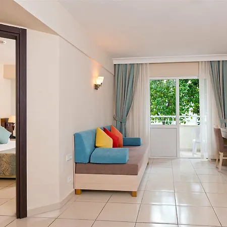 Club Sidelya Hotel 4*